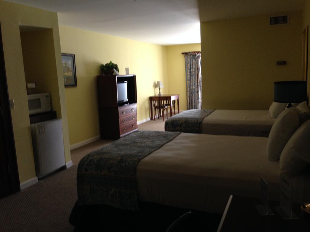 Greenville Inn & Suites 部屋 写真