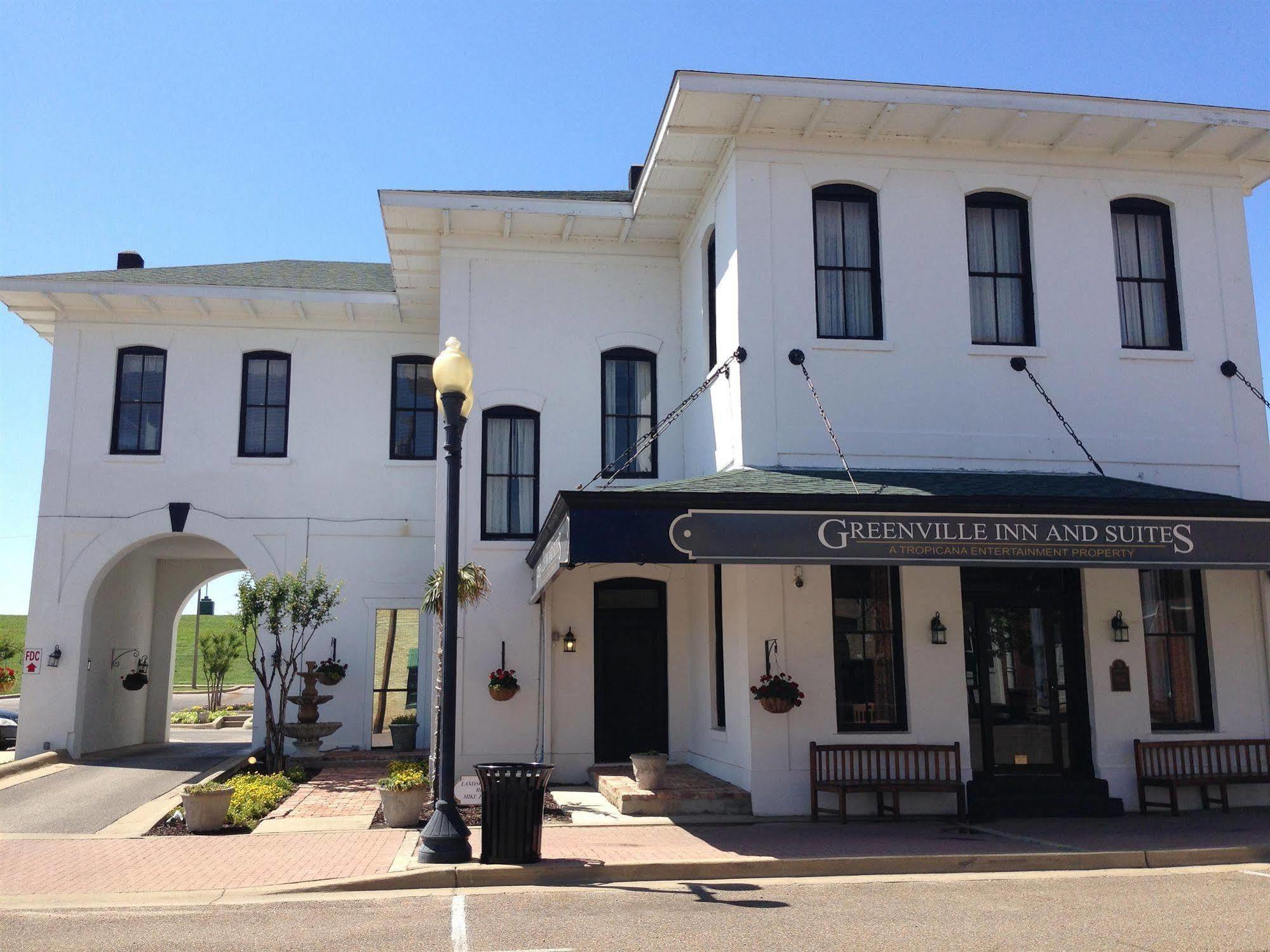 Greenville Inn & Suites エクステリア 写真